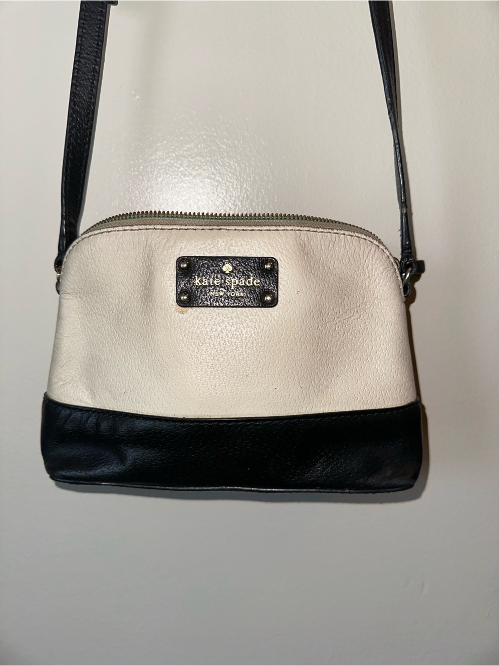 kate spade Black and Cream Two-Tone Leather Crossbody